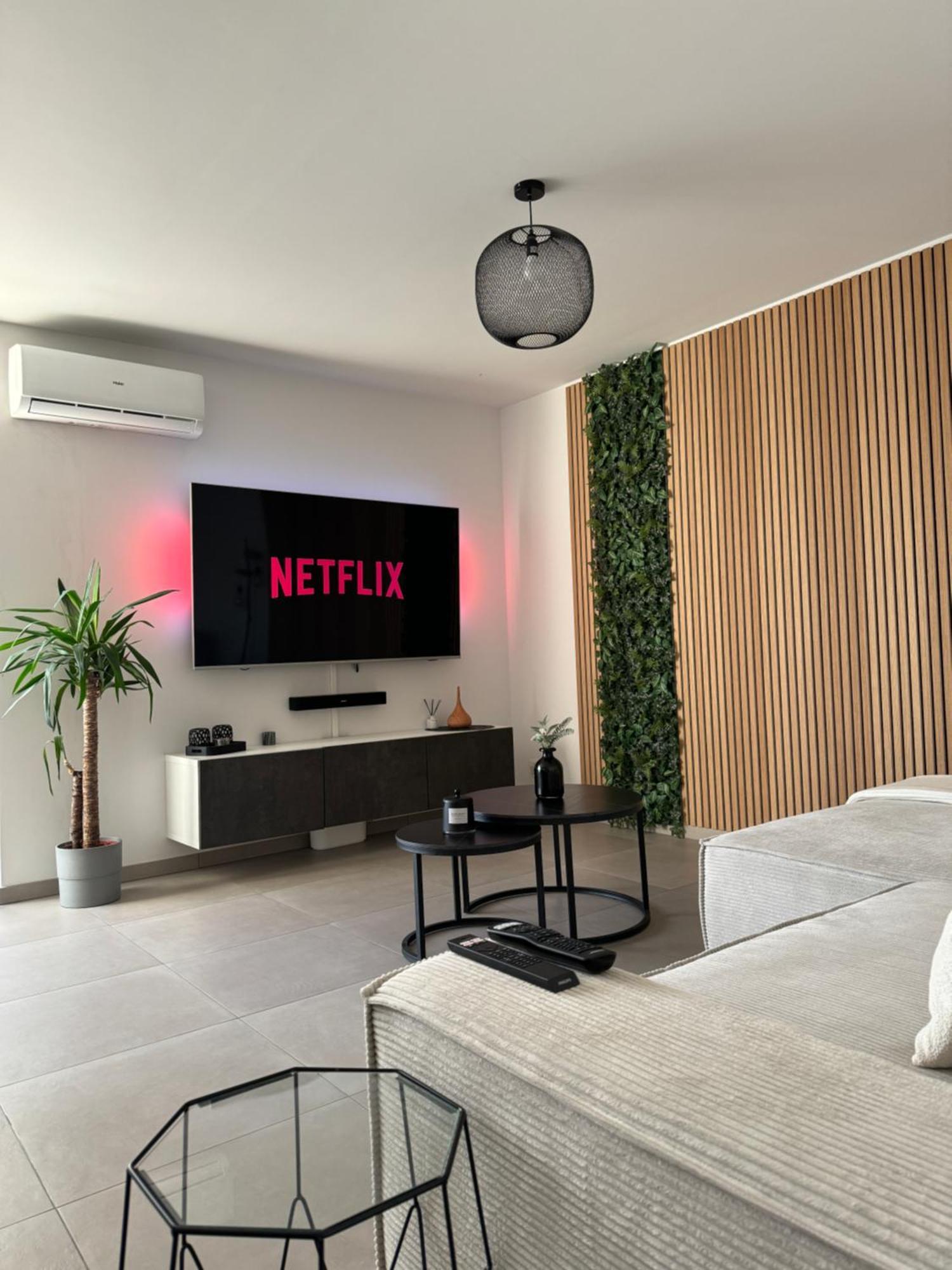 Appartamento Liege Luxe & Jacuzzi Sous Les Etoiles Saint-Nicolas  Esterno foto